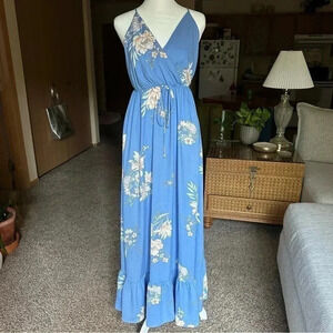 Lulus Blue and white floral sleeveless maxi dress